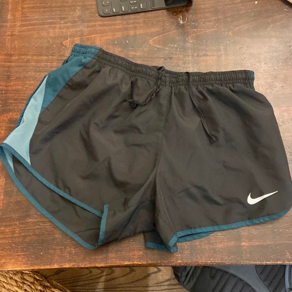 Nike DriFit running shorts, size medium. Color black and blue/turquoise - Picture 1 of 4